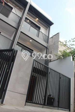 Dijual Rumah Minimalis Bagus Punya 2 KT di Tebet Jakarta Selatan SHM Dijual Rumah Minimalis Bagus Punya 2 KT di Tebet Jakarta Selatan SHM