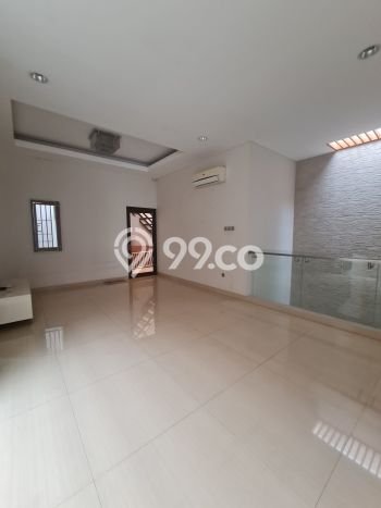 Rumah Elit Modern Siap Huni di Sunter Jakarta Utara Rumah Elit Modern Siap Huni di Sunter Jakarta Utara