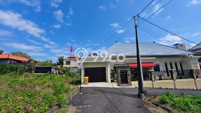 Jual Tanah Kawasan Komersial Kawasan , Luas 132m2m², Potensi Bagus Jual Tanah Kawasan Komersial Kawasan , Luas 132m2m², Potensi Bagus