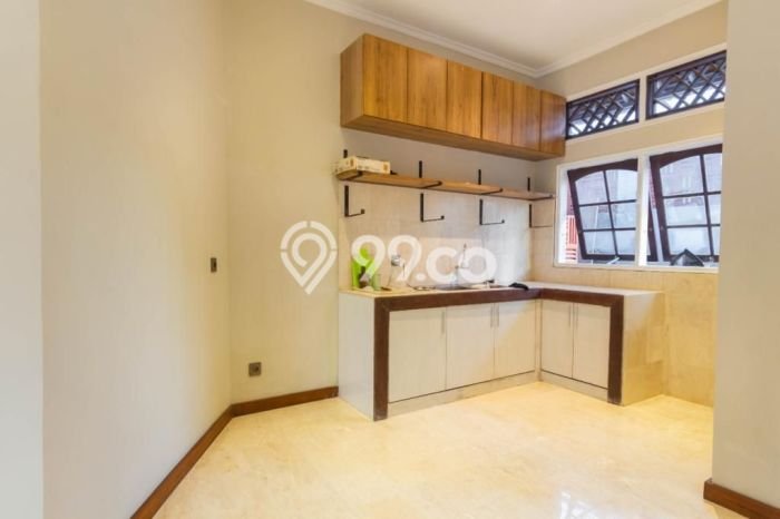 2 bedrooms Semi Furnished Villa at Berawa Canggu 2 bedrooms Semi Furnished Villa at Berawa Canggu