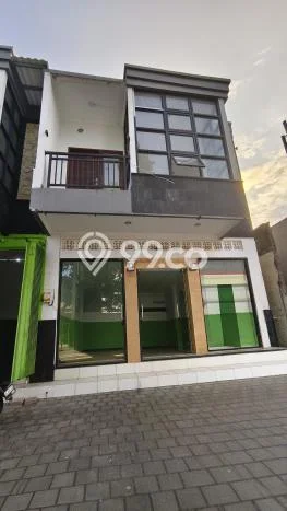 AREA POTENSIAL! Ruko Kawasan Sesetan, Luas 115m², Kawasan Berkembang AREA POTENSIAL! Ruko Kawasan Sesetan, Luas 115m², Kawasan Berkembang