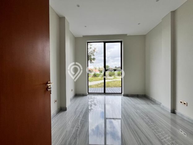 Peluang Terbaik! Vila di , Luas 150m2m², Kawasan Berkembang dengan potensi meningkat Peluang Terbaik! Vila di , Luas 150m2m², Kawasan Berkembang dengan potensi meningkat