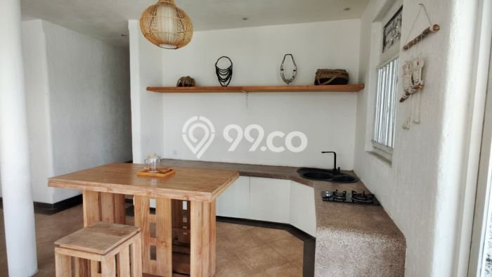 Dijual Vila Kawasan , Dimensi 613m2m², Posisi Strategis Dijual Vila Kawasan , Dimensi 613m2m², Posisi Strategis