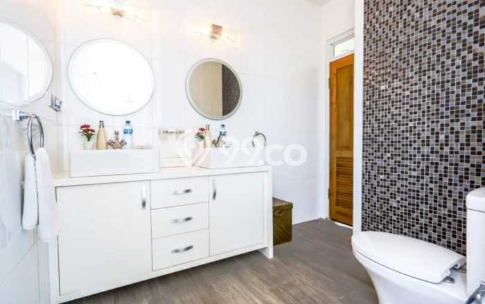 Vila Premium Kawasan Kuta Selatan, Luas 0m², Kawasan Nyaman, Tersedia Vila Premium Kawasan Kuta Selatan, Luas 0m², Kawasan Nyaman, Tersedia