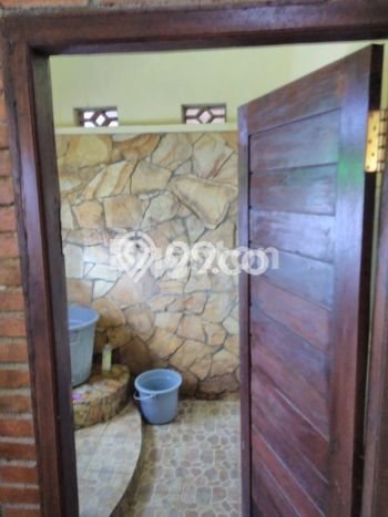 Dijual Rumah 5 Kamar Lokasi Ideal Nyaman dan Strategis di Karangploso Dijual Rumah 5 Kamar Lokasi Ideal Nyaman dan Strategis di Karangploso