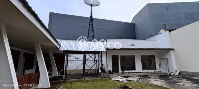 Rumah 7 Kamar Siap Huni Disewakan di Klojen Harga Kompetitif Rumah 7 Kamar Siap Huni Disewakan di Klojen Harga Kompetitif