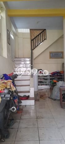 Jual Rumah Favorit Siap Huni LB 260m2 di Sukun, Malang Jual Rumah Favorit Siap Huni LB 260m2 di Sukun, Malang