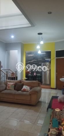 Dijual Hunian Rumah Terawat 3 KT di Babatan, Surabaya Dijual Hunian Rumah Terawat 3 KT di Babatan, Surabaya
