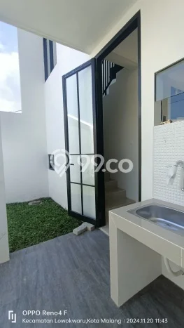 Dijual Rumah Eksklusif 2 KT di Merjosari, Malang Dijual Rumah Eksklusif 2 KT di Merjosari, Malang