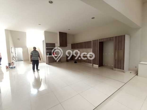 Rumah Disewakan Jakarta Selatan LT 235m2 LB 400m2 Area Pondok Indah Rumah Disewakan Jakarta Selatan LT 235m2 LB 400m2 Area Pondok Indah