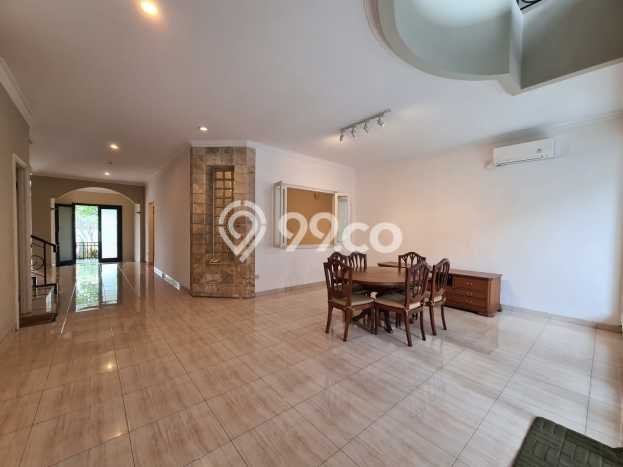 Hunian Modern Untuk Disewakan di Pondok Indah Jakarta Selatan 5 KT & 3 KM Hunian Modern Untuk Disewakan di Pondok Indah Jakarta Selatan 5 KT & 3 KM