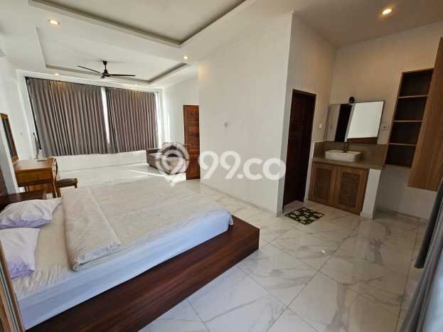 For Sale! Vila Kawasan , Luas 205m2m², Lokasi Strategis For Sale! Vila Kawasan , Luas 205m2m², Lokasi Strategis