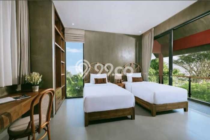 HARGA MENARIK! Vila di , Luas 305m2m², Lingkungan Tenang dan aman HARGA MENARIK! Vila di , Luas 305m2m², Lingkungan Tenang dan aman