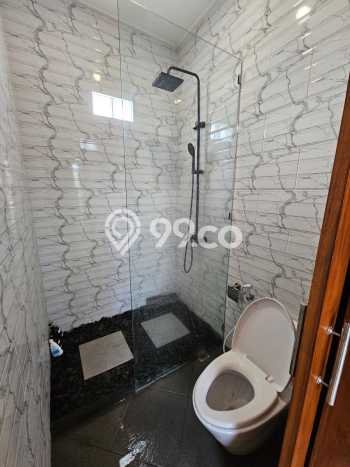 For Sale! Vila Kawasan , Luas 205m2m², Lokasi Strategis For Sale! Vila Kawasan , Luas 205m2m², Lokasi Strategis