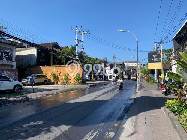 Kavling Tanah untuk Dijual di Seminyak, Badung, Luas 950m2 Kavling Tanah untuk Dijual di Seminyak, Badung, Luas 950m2