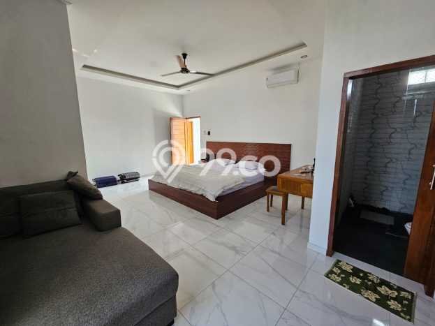 For Sale! Vila Kawasan , Luas 205m2m², Lokasi Strategis For Sale! Vila Kawasan , Luas 205m2m², Lokasi Strategis