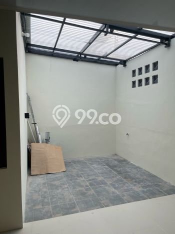 Disewakan Rumah Konsep Modern di Tembalang Semarang dengan 2 KT Disewakan Rumah Konsep Modern di Tembalang Semarang dengan 2 KT