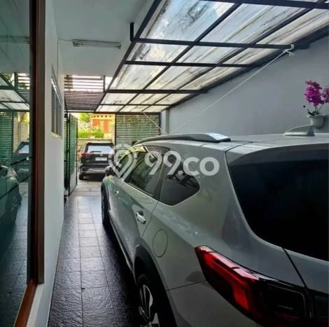 Ready to Use! Luxury House LT 198m2 Desain Modern di Setra Sari Ready to Use! Luxury House LT 198m2 Desain Modern di Setra Sari