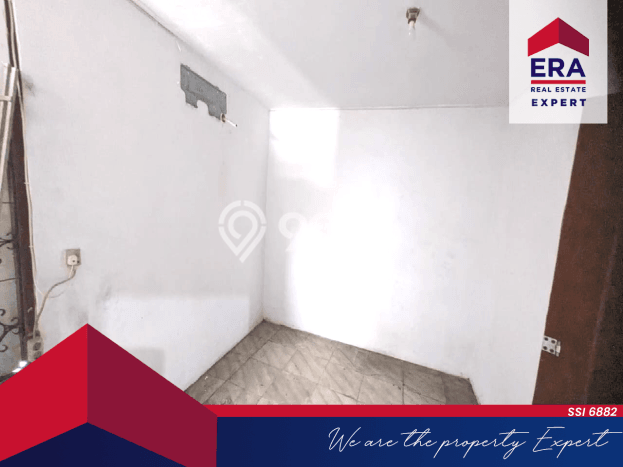 For Sale Rumah Mewah Exclusive di Jatinegara, Jakarta Timur For Sale Rumah Mewah Exclusive di Jatinegara, Jakarta Timur
