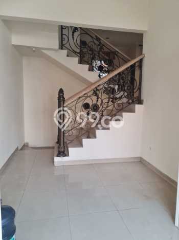 HUNIAN EKSKLUSIF! Rumah di , 3 KT, Design Minimalis, LT 160m2m² Bangunan 228m2m² HUNIAN EKSKLUSIF! Rumah di , 3 KT, Design Minimalis, LT 160m2m² Bangunan 228m2m²