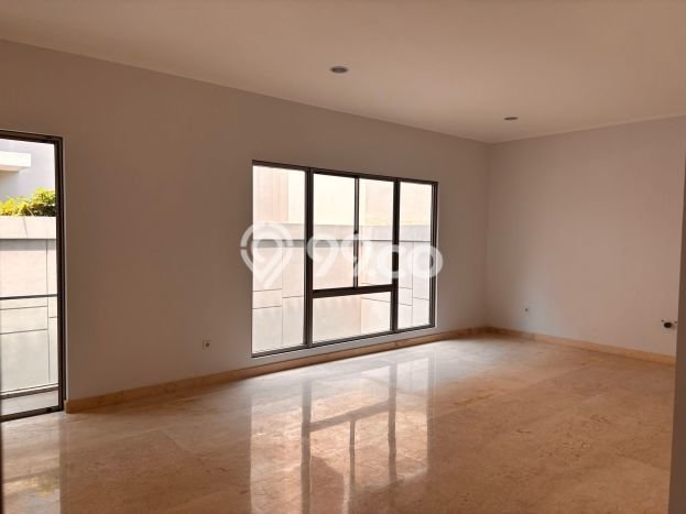 Jual Rumah Luas Megah Dengan View Cantik di Pantai Indah Kapuk, Jakarta Utara Jual Rumah Luas Megah Dengan View Cantik di Pantai Indah Kapuk, Jakarta Utara