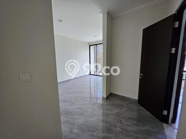 Jual Rumah Mewah Megah Dengan View Eksklusif di Pantai Indah Kapuk 2, Jakarta Utara Jual Rumah Mewah Megah Dengan View Eksklusif di Pantai Indah Kapuk 2, Jakarta Utara