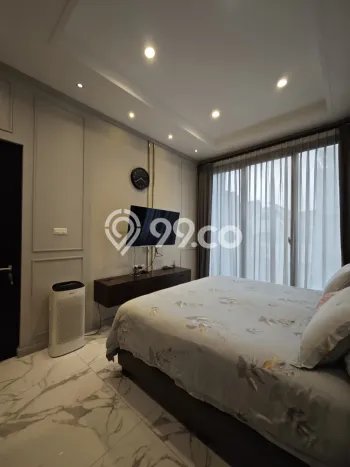 Jual Rumah Mewah Megah Dengan View Eksklusif di Pantai Indah Kapuk, Jakarta Utara Jual Rumah Mewah Megah Dengan View Eksklusif di Pantai Indah Kapuk, Jakarta Utara