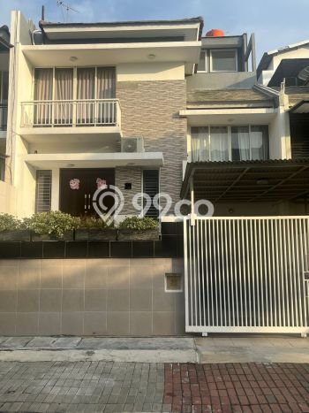 Jarang Ada! Rumah Sewa 4 Kamar Bagus Siap Huni Pantai Indah Kapuk Jarang Ada! Rumah Sewa 4 Kamar Bagus Siap Huni Pantai Indah Kapuk