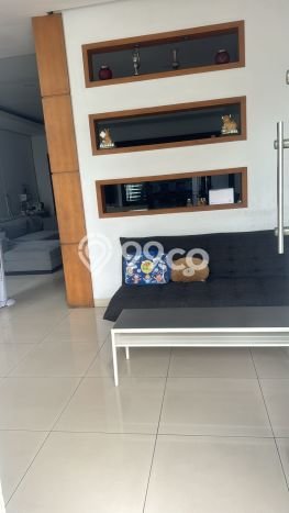 Ready to Use! Premium House LT 200m2 Desain Elegan di Pantai Indah Kapuk Ready to Use! Premium House LT 200m2 Desain Elegan di Pantai Indah Kapuk