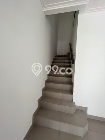 Jual Rumah Eksklusif 2 KT di Pantai Indah Kapuk 2, Jakarta Utara Jual Rumah Eksklusif 2 KT di Pantai Indah Kapuk 2, Jakarta Utara