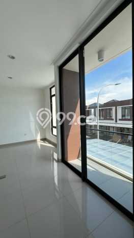 Rumah sewa siap huni 3 KT di Pantai Indah Kapuk 2, Jakarta Utara Rumah sewa siap huni 3 KT di Pantai Indah Kapuk 2, Jakarta Utara