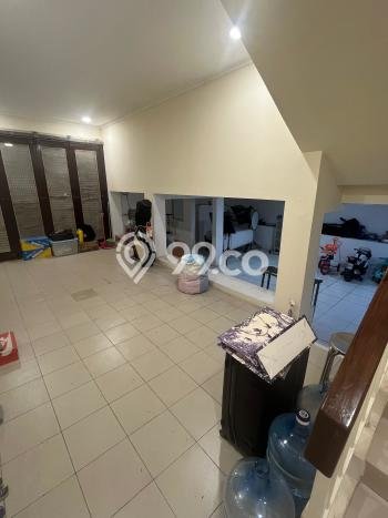 Jarang Ada! Rumah Sewa 4 Kamar Bagus Siap Huni Pantai Indah Kapuk Jarang Ada! Rumah Sewa 4 Kamar Bagus Siap Huni Pantai Indah Kapuk