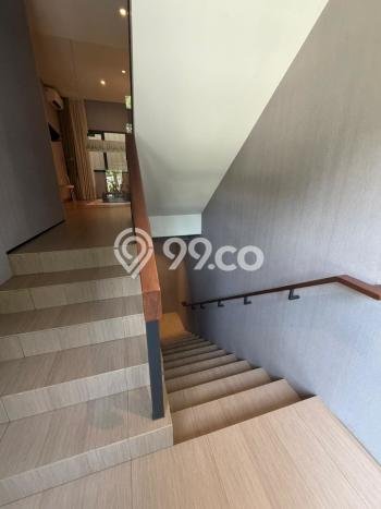 Dijual Rumah Premium dengan Fasilitas Sekitar Komplit di BSD, Tangerang Selatan Dijual Rumah Premium dengan Fasilitas Sekitar Komplit di BSD, Tangerang Selatan
