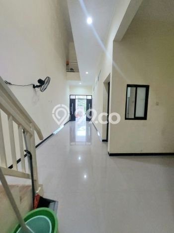 Jual Rumah Eksklusif 5 KT di Wonorejo, Surabaya Jual Rumah Eksklusif 5 KT di Wonorejo, Surabaya