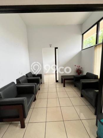 Kantor Bagus Dijual LB 780m2 Lokasi Strategis Surabaya Area Cocok untuk Berbisnis Kantor Bagus Dijual LB 780m2 Lokasi Strategis Surabaya Area Cocok untuk Berbisnis