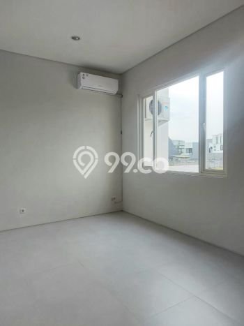Jual Rumah Bagus Siap Huni LB 200m2 di Wiyung, Surabaya Jual Rumah Bagus Siap Huni LB 200m2 di Wiyung, Surabaya
