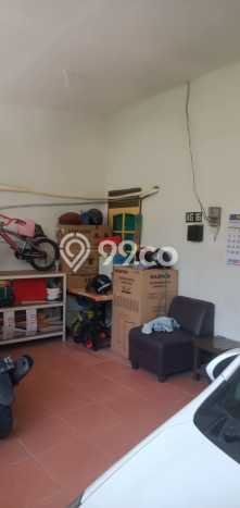 Rumah Strategis Sidoarjo, Sidoarjo, Luas 84m2m² LB 84m2m² Rumah Strategis Sidoarjo, Sidoarjo, Luas 84m2m² LB 84m2m²