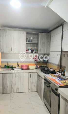 Dijual Rumah 6 Kamar Lokasi Ideal Nyaman dan Strategis di Rungkut Dijual Rumah 6 Kamar Lokasi Ideal Nyaman dan Strategis di Rungkut