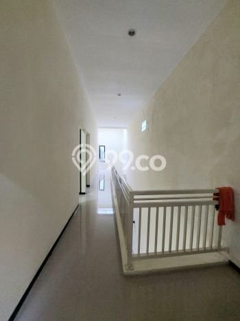 Jual Rumah Eksklusif 5 KT di Wonorejo, Surabaya Jual Rumah Eksklusif 5 KT di Wonorejo, Surabaya