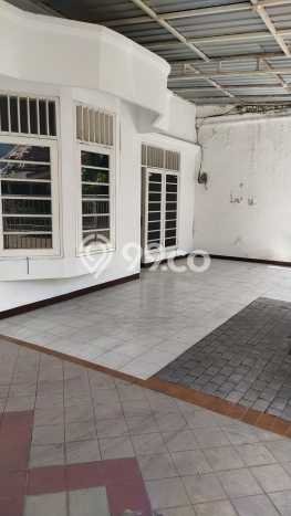 Disewakan Hunian Konsep Minimalis di Wonocolo Surabaya dengan 3 Kamar Disewakan Hunian Konsep Minimalis di Wonocolo Surabaya dengan 3 Kamar