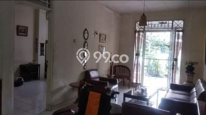Rumah Minimalis 3 KT LT 160m2 di Graha Raya Rumah Minimalis 3 KT LT 160m2 di Graha Raya
