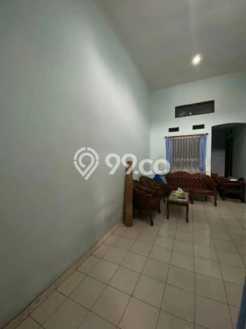 Rumah Minimalis 2 KT di Graha Raya Tangerang Selatan Rumah Minimalis 2 KT di Graha Raya Tangerang Selatan