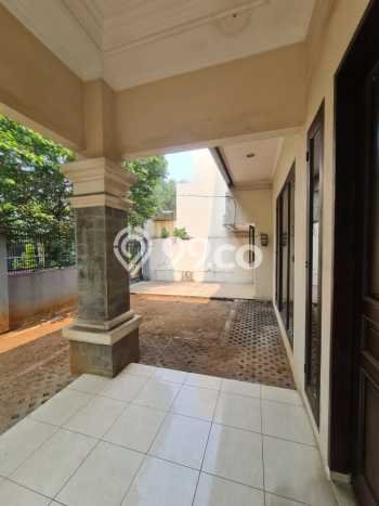 For Sale! Premium House LT 348m2 Desain Modern di Pondok Indah For Sale! Premium House LT 348m2 Desain Modern di Pondok Indah