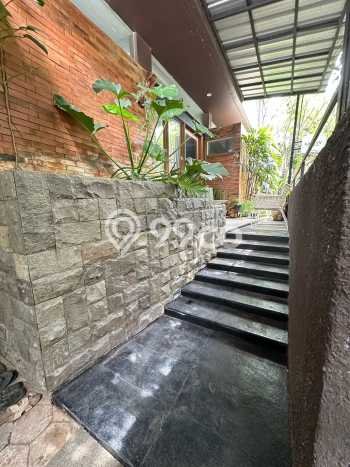 Jual Rumah Luas Megah Dengan View Eksklusif di Sektor 9-Bintaro, Tangerang Selatan Jual Rumah Luas Megah Dengan View Eksklusif di Sektor 9-Bintaro, Tangerang Selatan