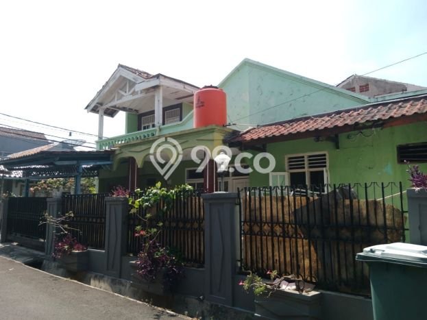For Sale Rumah 5 Kamar Lokasi Strategis Nyaman dan Strategis di Pondok Aren For Sale Rumah 5 Kamar Lokasi Strategis Nyaman dan Strategis di Pondok Aren
