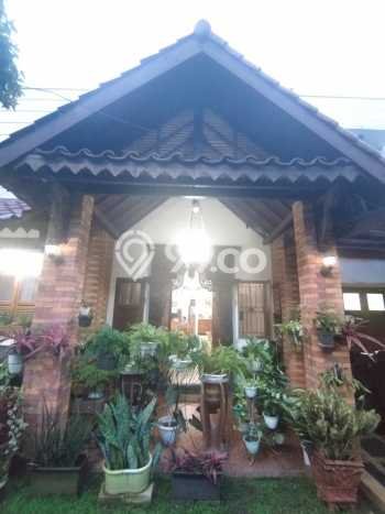 Hunian Mewah Dijual LT 260m2 di Cinere, Depok Hunian Mewah Dijual LT 260m2 di Cinere, Depok