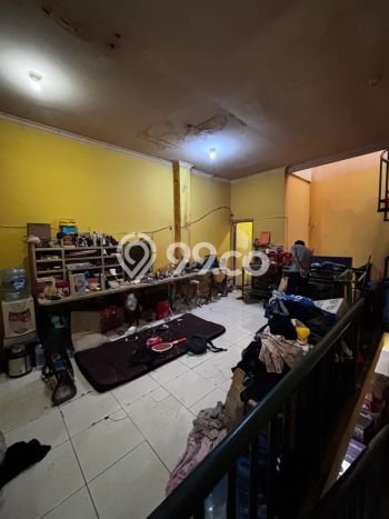 Ruko Dijual di Tangerang Selatan LT 54m2 & LB 100m2 Lokasi Terbaik! Ruko Dijual di Tangerang Selatan LT 54m2 & LB 100m2 Lokasi Terbaik!