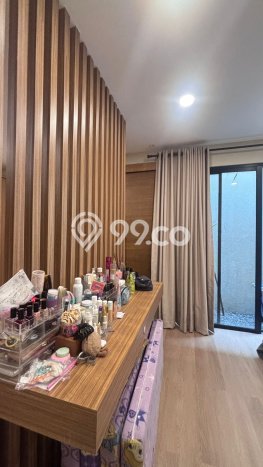 For Sale! Premium House LT 200m2 Desain Elegan di Sektor 1 - Bintaro For Sale! Premium House LT 200m2 Desain Elegan di Sektor 1 - Bintaro