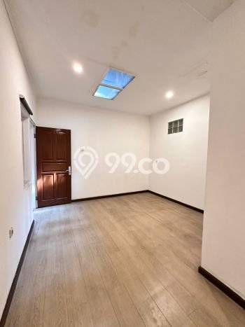 Rumah Minimalis 4 KT di Serpong Villa Melati Mas Tangerang Selatan Unfurnished Rumah Minimalis 4 KT di Serpong Villa Melati Mas Tangerang Selatan Unfurnished