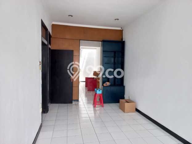Rumah sewa siap pakai 3 KT di Taman Kopo Indah, Bandung Rumah sewa siap pakai 3 KT di Taman Kopo Indah, Bandung